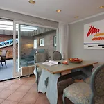 Διαμέρισμα Strand Cottage Βέστερλαντ